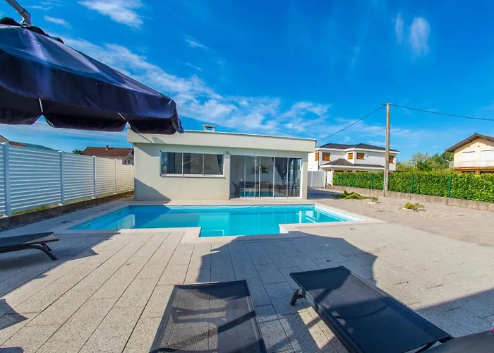 Neretva 빌라 Višići